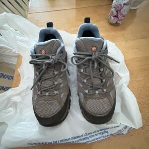 Merrell Women's Moab 3 waterproof Blue and Gray hiking Shoes